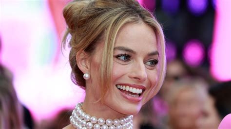 margot robbie sexy pic|Margot Robbie strips down to her bikini for wild 4th of July ...